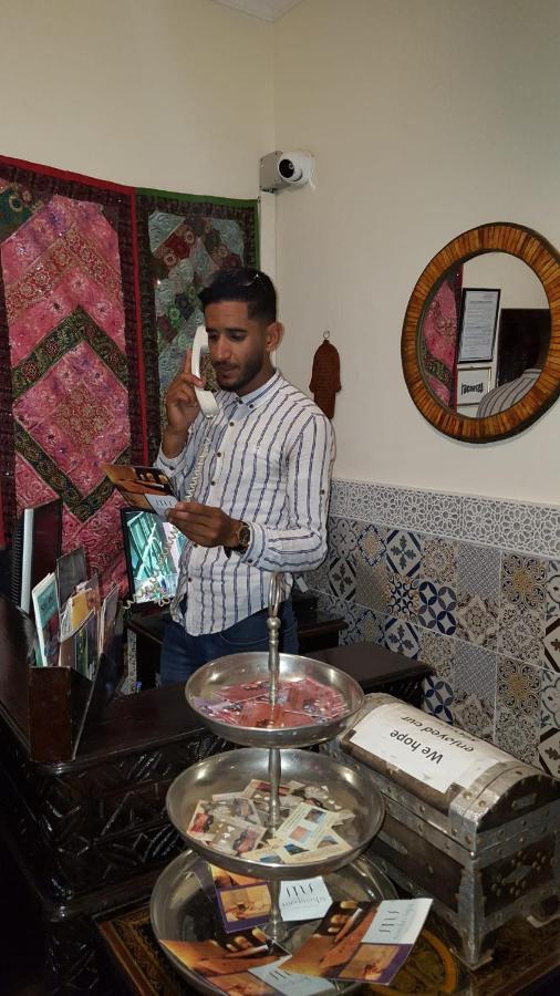 Riad De La Semaine Marrakesh Luaran gambar