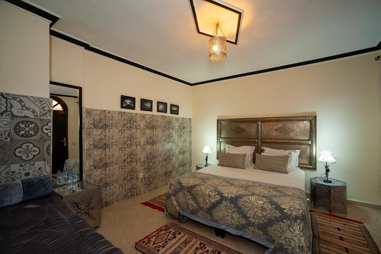 Riad De La Semaine Marrakesh Luaran gambar
