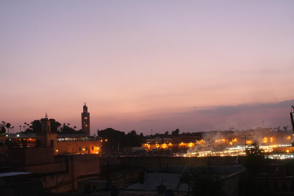 Riad De La Semaine Marrakesh Luaran gambar