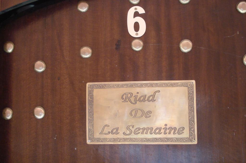 Riad De La Semaine Marrakesh Luaran gambar