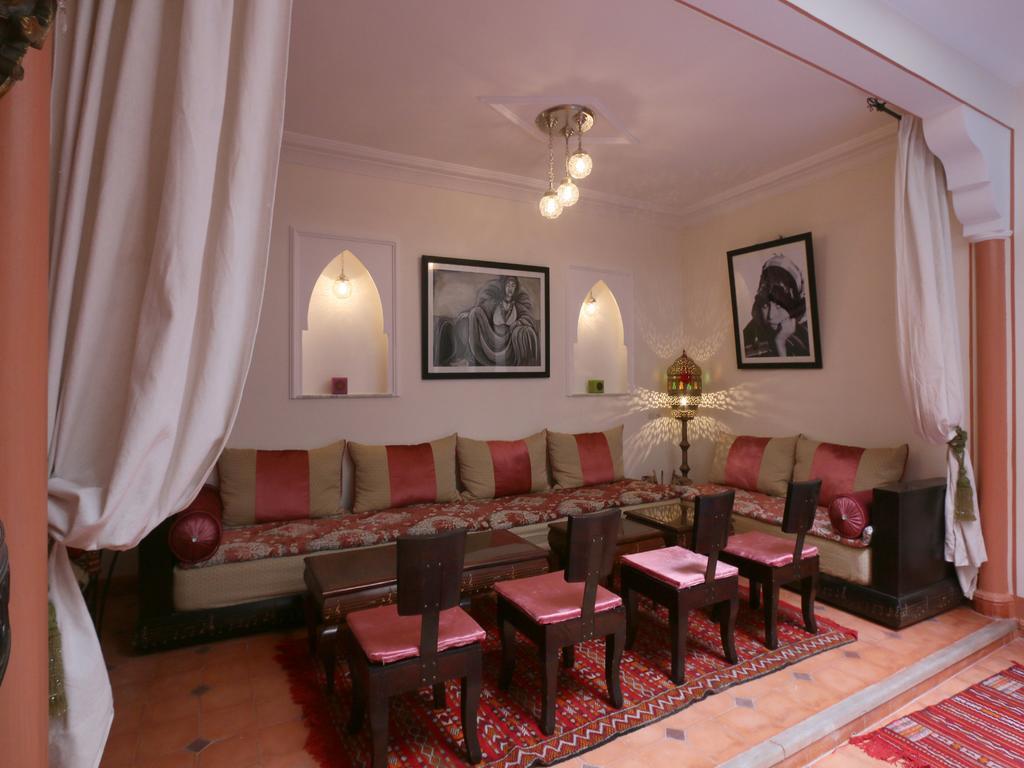Riad De La Semaine Marrakesh Luaran gambar