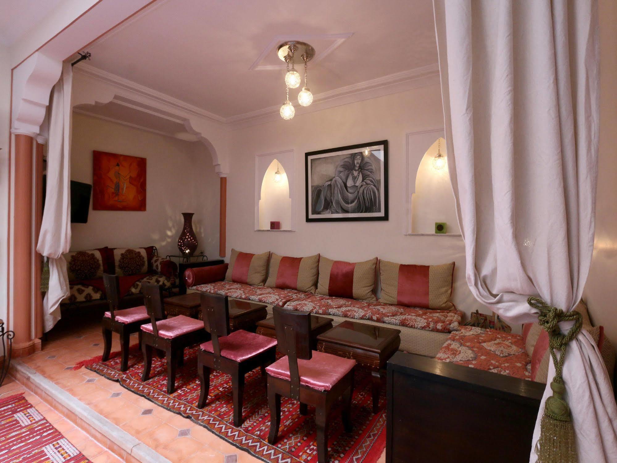 Riad De La Semaine Marrakesh Luaran gambar