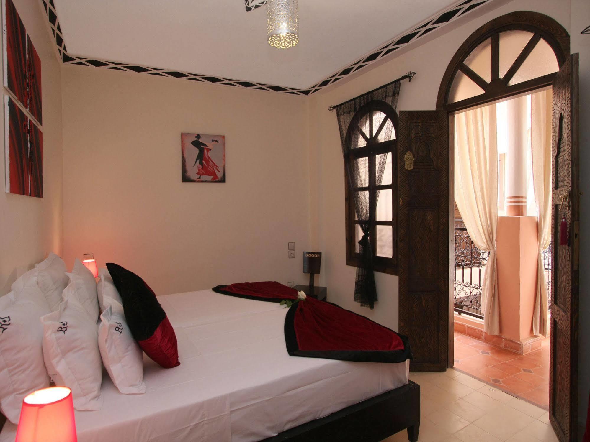 Riad De La Semaine Marrakesh Luaran gambar