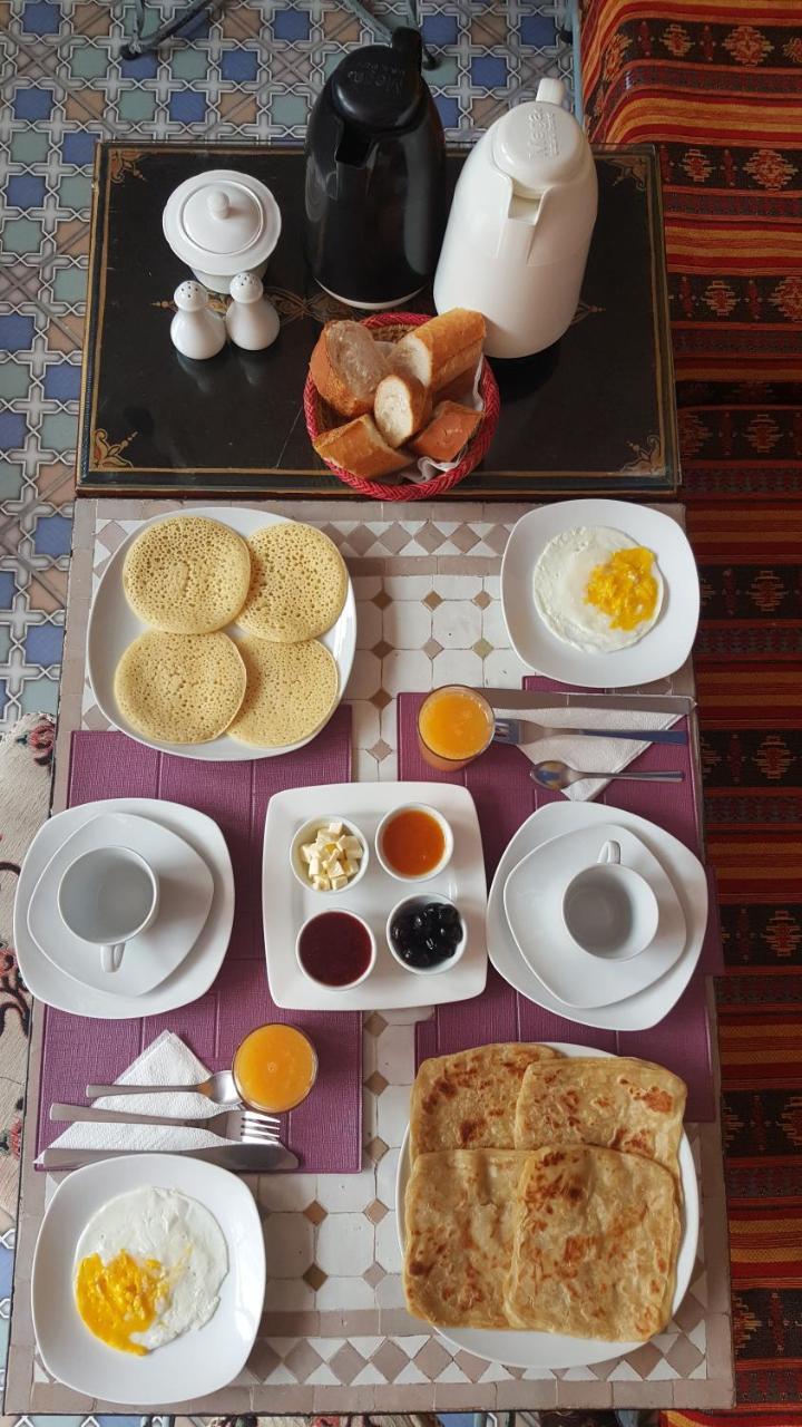 Riad De La Semaine Marrakesh Luaran gambar